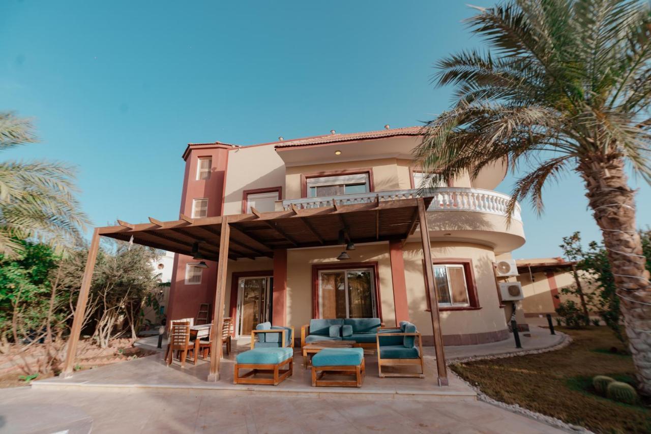 Luxury Private Villa With Pool Хургада Екстериор снимка