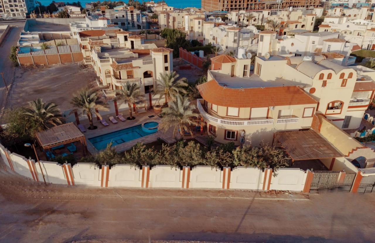 Luxury Private Villa With Pool Хургада Екстериор снимка
